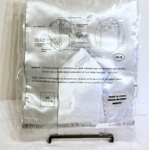 🚫SOLD🚫 🆕️ Daniel Ellissa Silver Shirt & Tie Set - Picture 4 of 5